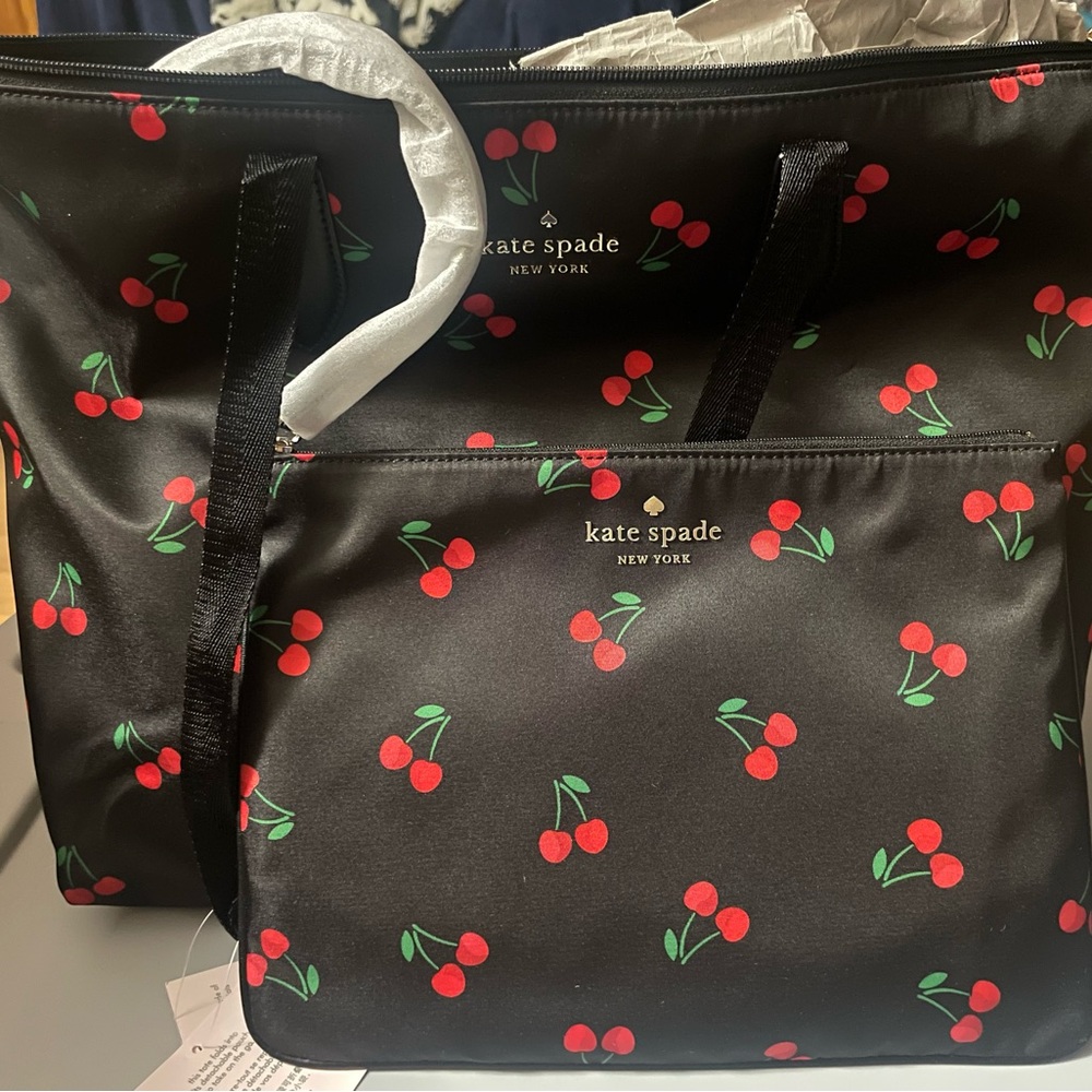 New still has wrappings on it never used!